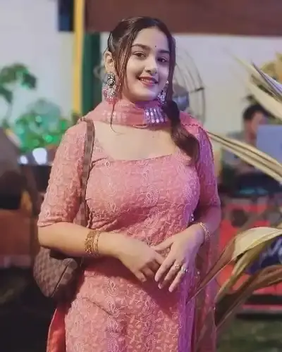 Call Girls Halisahar Cash On Delivery