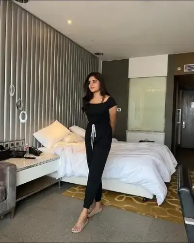 Call Girls Service in Halisahar